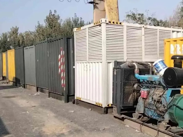 溧水200KW柴油发电机机组每小时油耗是多少?